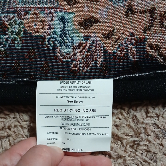 Vintage Style Tapestry Wall Hanging with Floral Accents - Picture 10 of 10